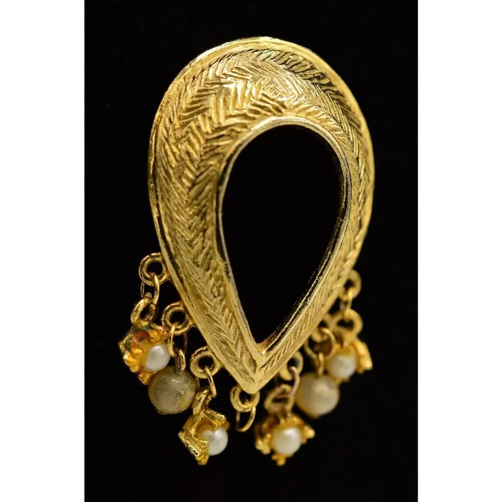 HAR Vintage Pin Brooch Pearl Dangle Gold Teardrop Mid Century 50s Signed FLAW 9B
